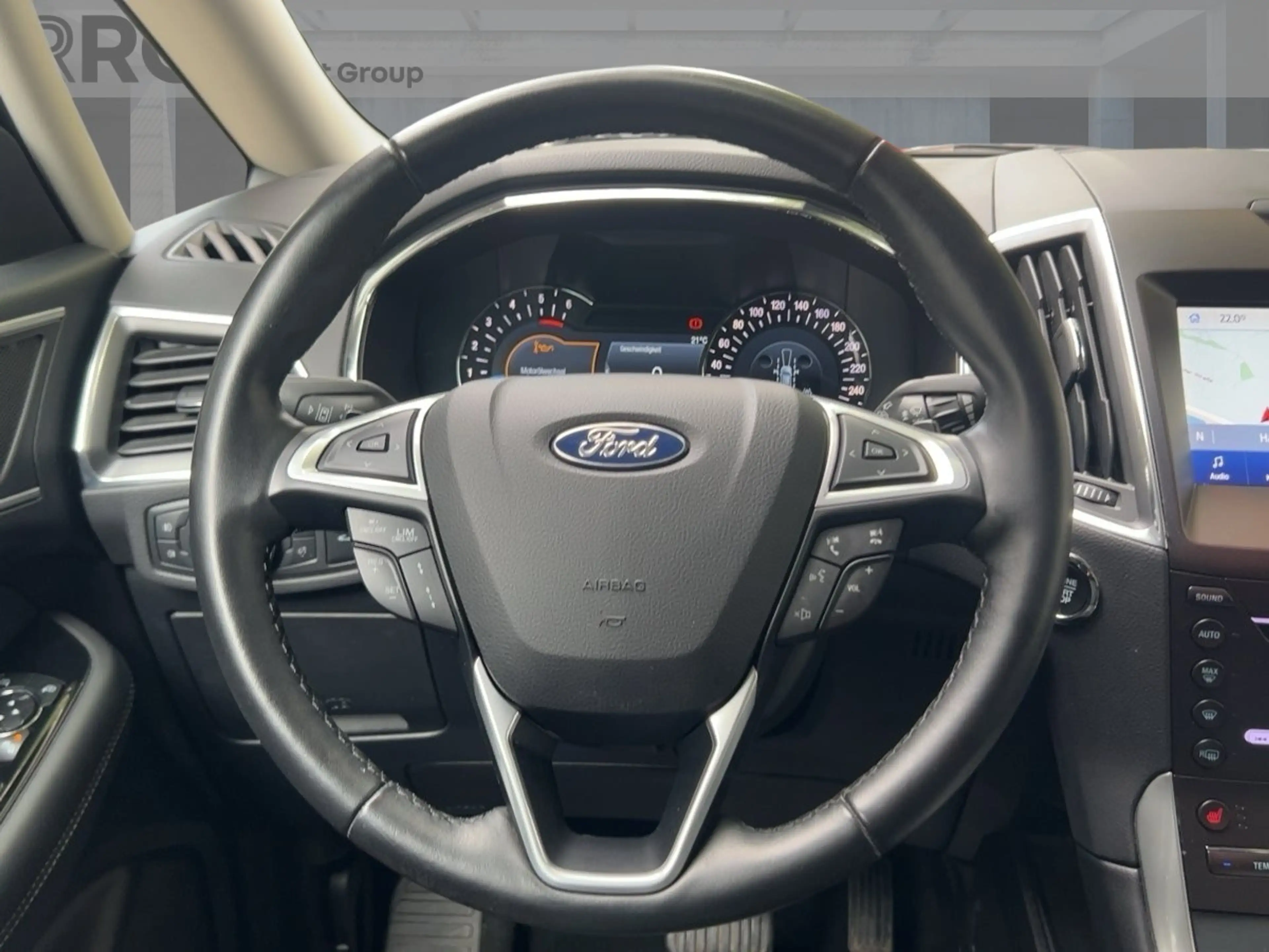 Ford S-Max 2.0 EcoBlue Titanium AWD Automatik — photo 11