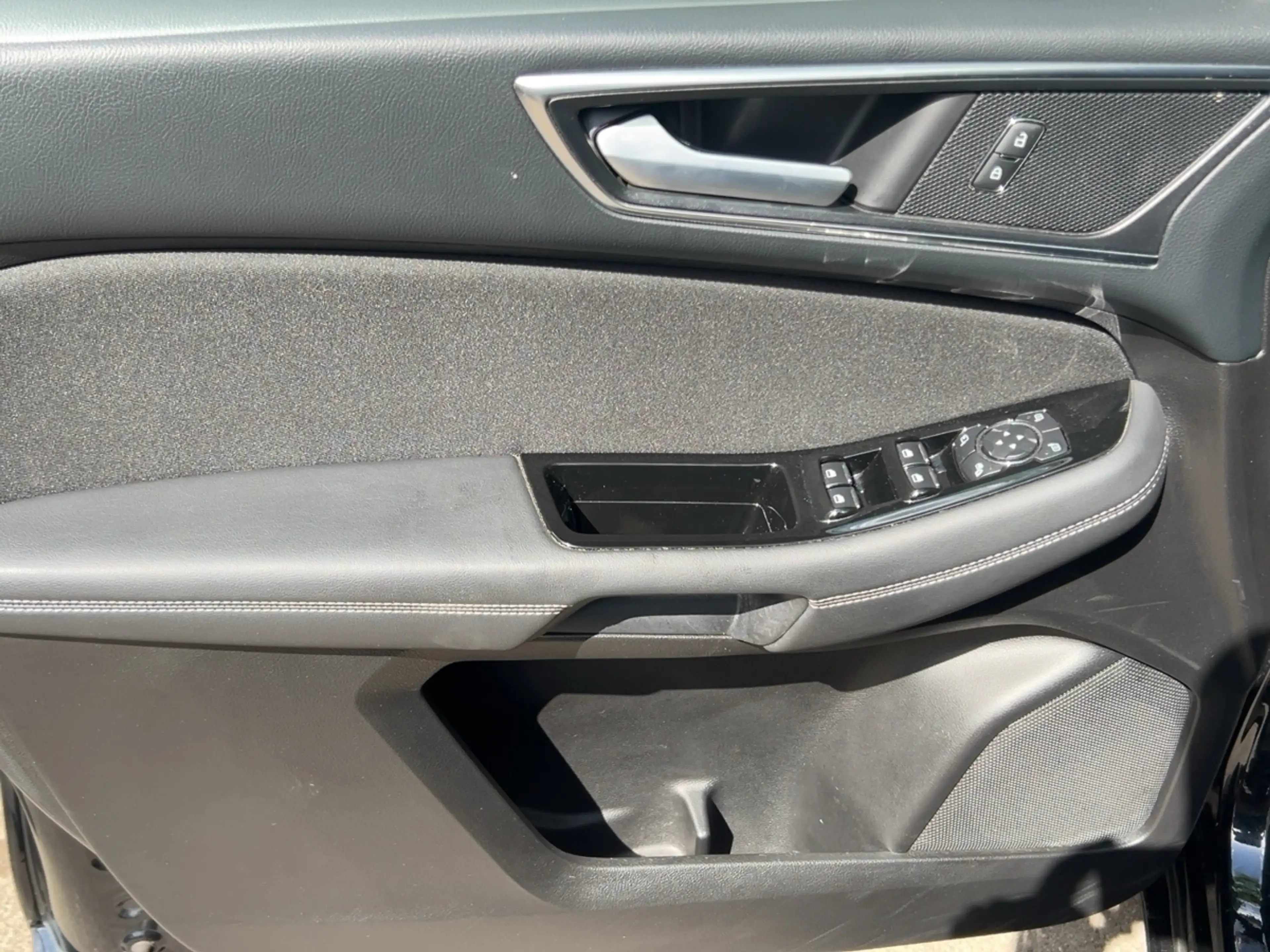 Ford S-Max 2.0 EcoBlue Titanium AWD Automatik — photo 18