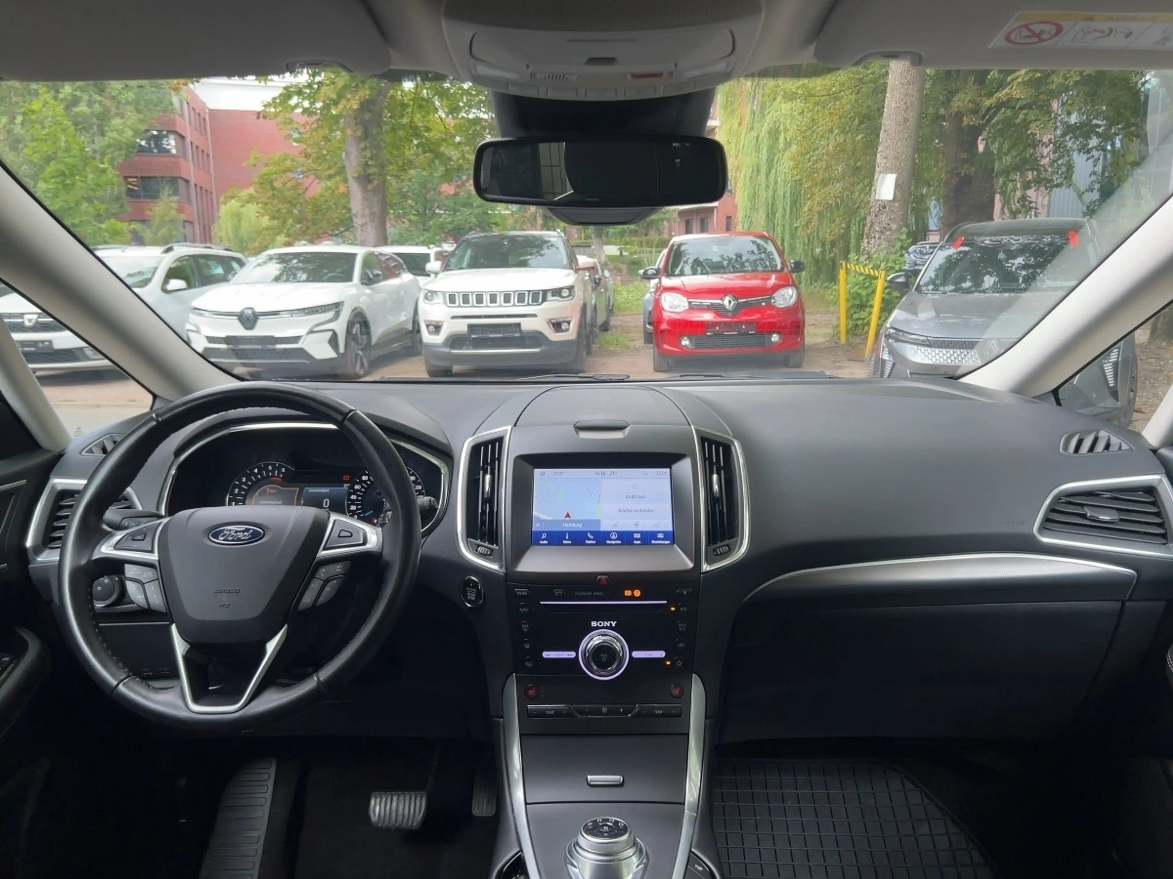 Ford S-Max 2.0 EcoBlue Titanium AWD Automatik — photo 10