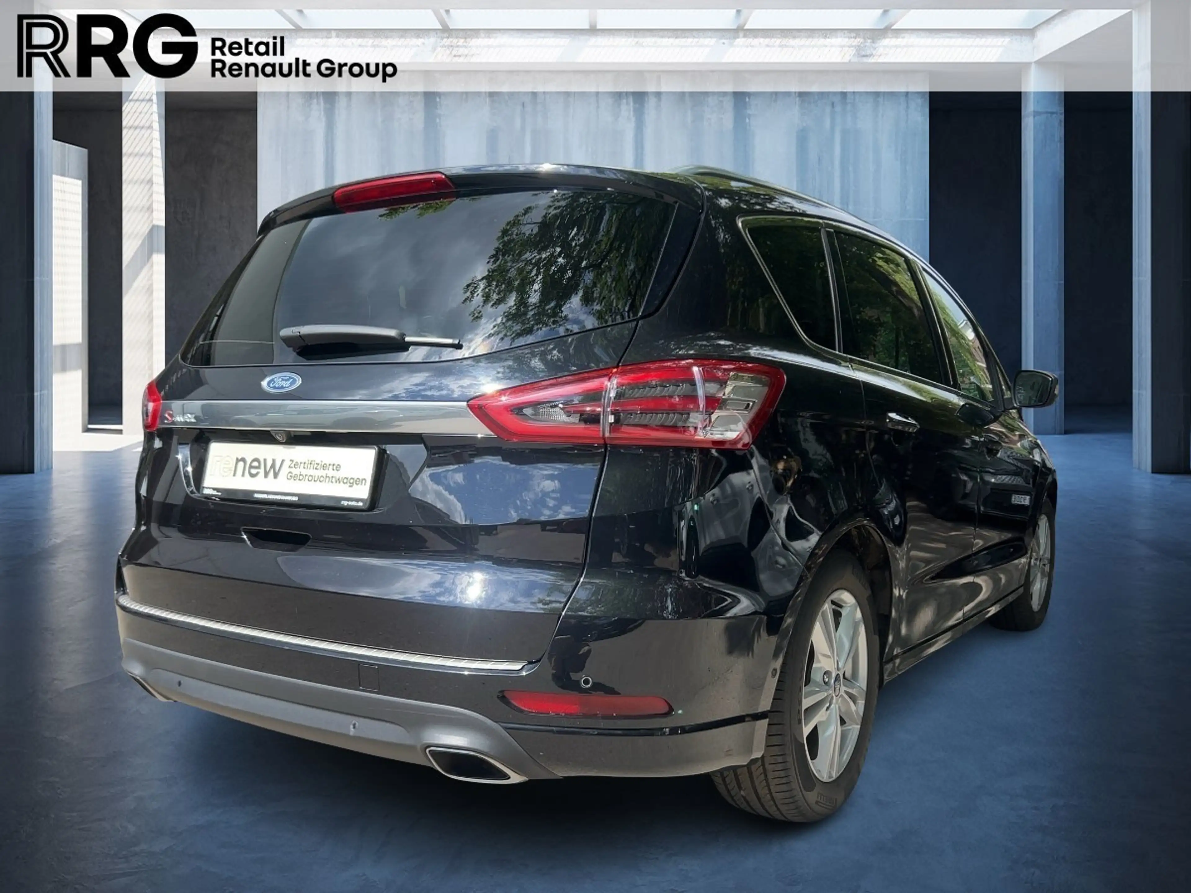 Ford S-Max 2.0 EcoBlue Titanium AWD Automatik — photo 5