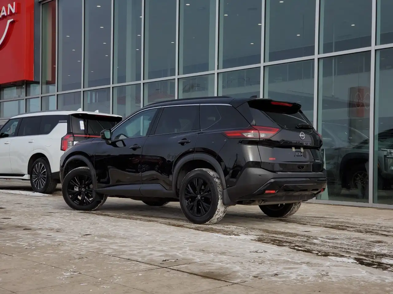Nissan Rogue снимка Nissan Rogue