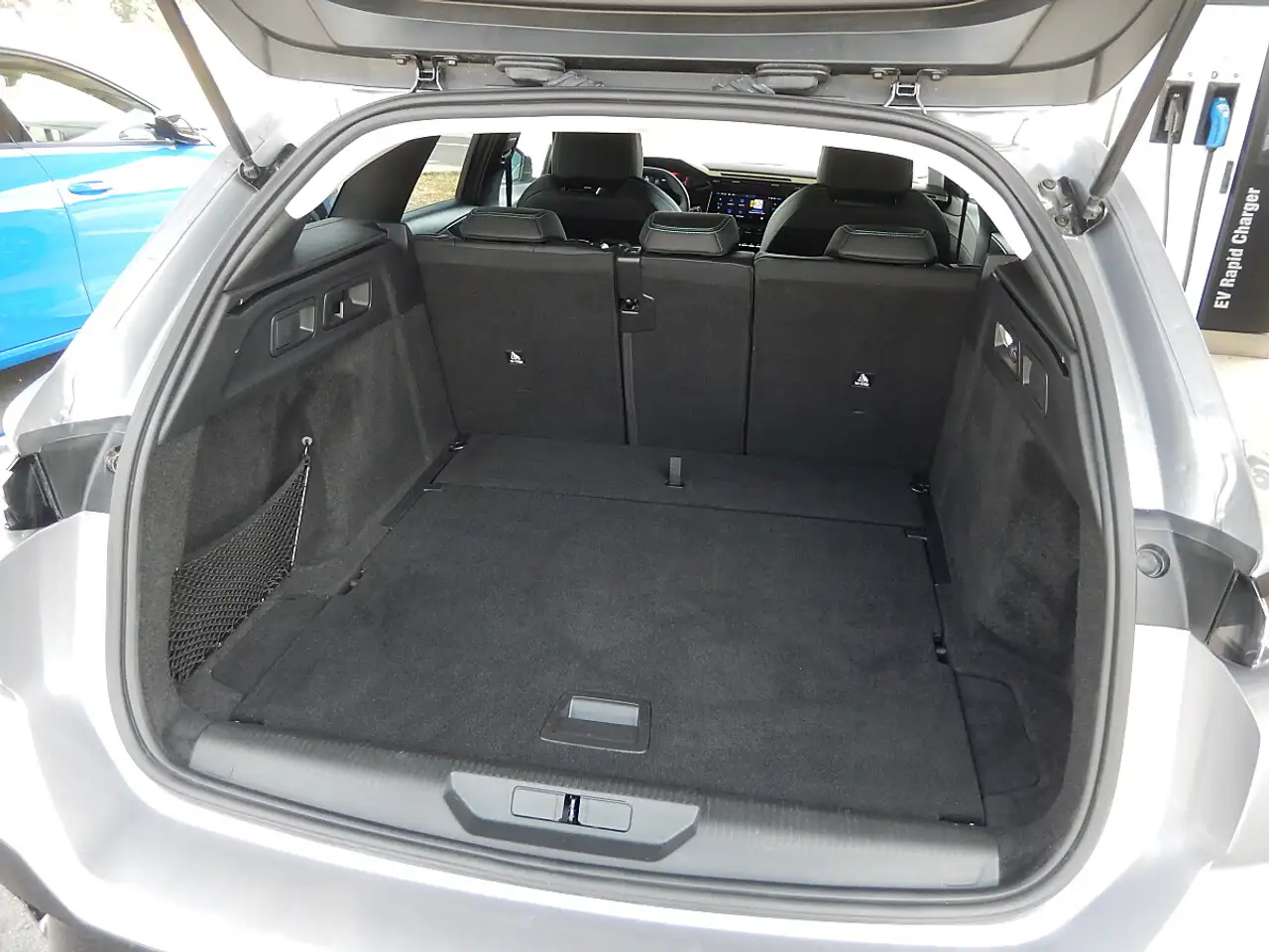 Peugeot 308 SW 1,2 Hybrid 145 e-DSC6 Allure, миниатюра 19