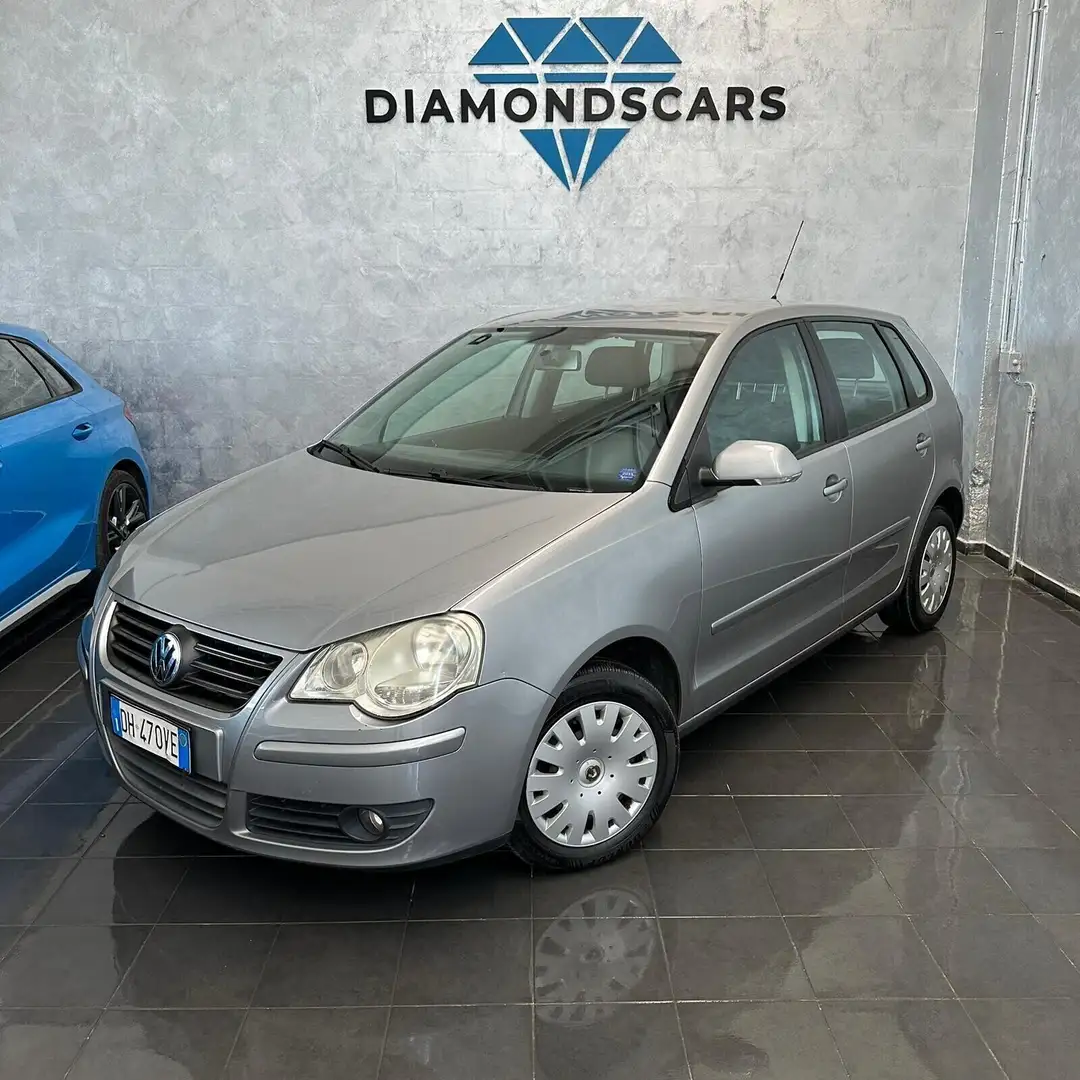 Volkswagen Polo 1.4/80CV 16V 5p. Sportline Grigio - 1