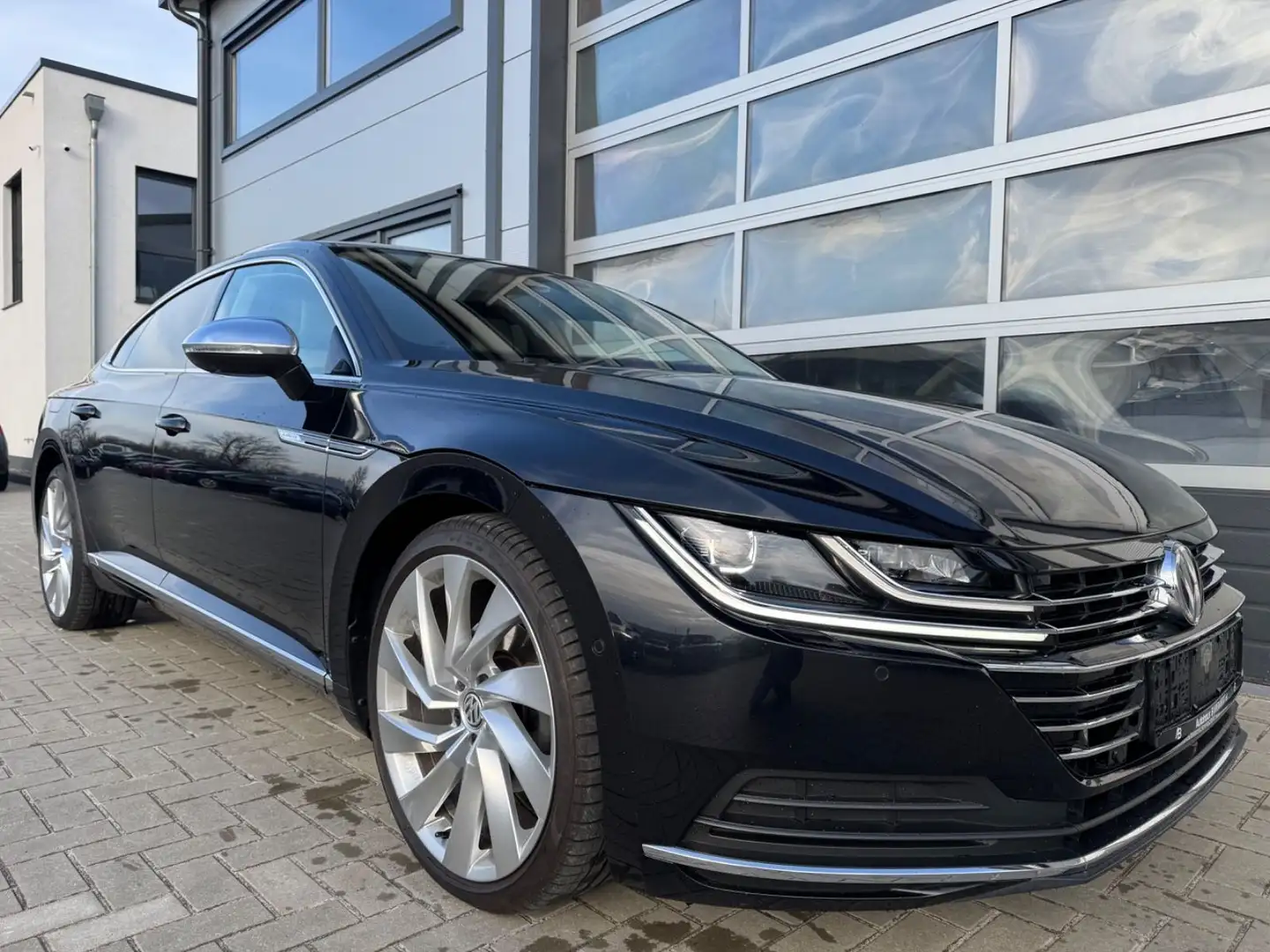 Volkswagen Arteon 4Motion 360° H*UP PANO VIRTUAL ACC Schwarz - 1
