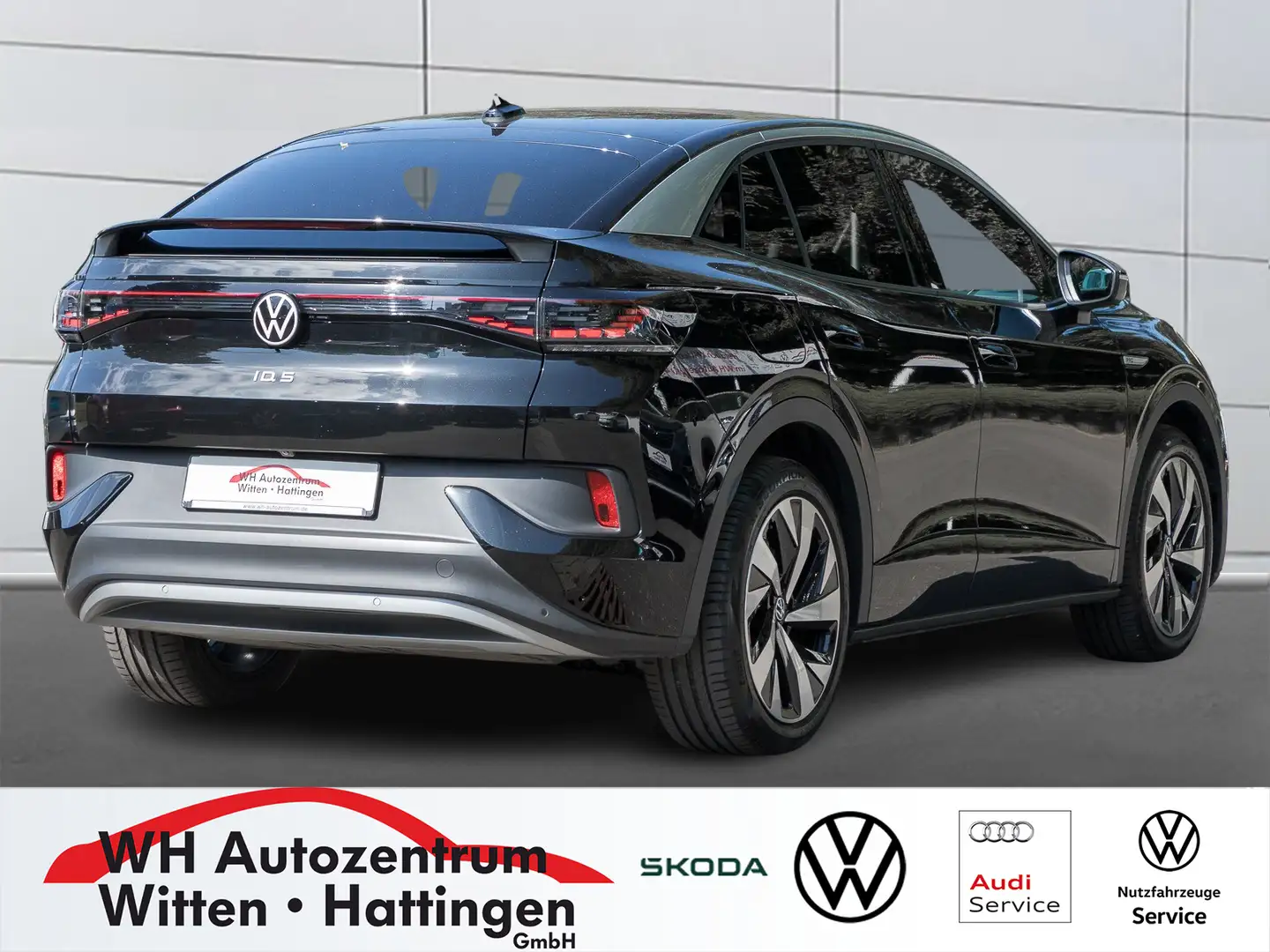 Volkswagen ID.5 Pro mit Infotainment-Paket AHK REARVIEW KEYLESS... Schwarz - 2