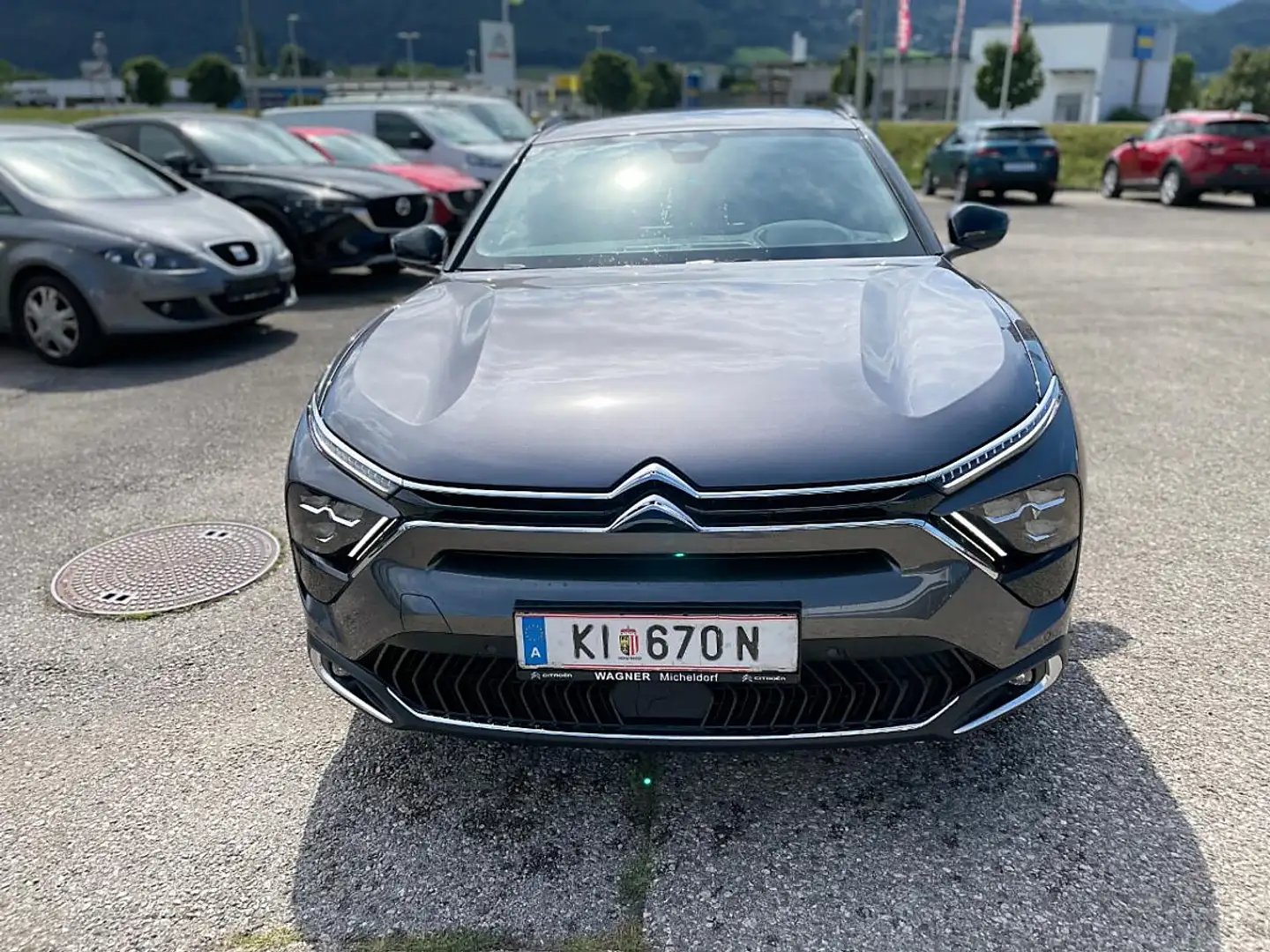 Citroen C5 X Shine Hybrid 225 e-EAT8 Grau - 2