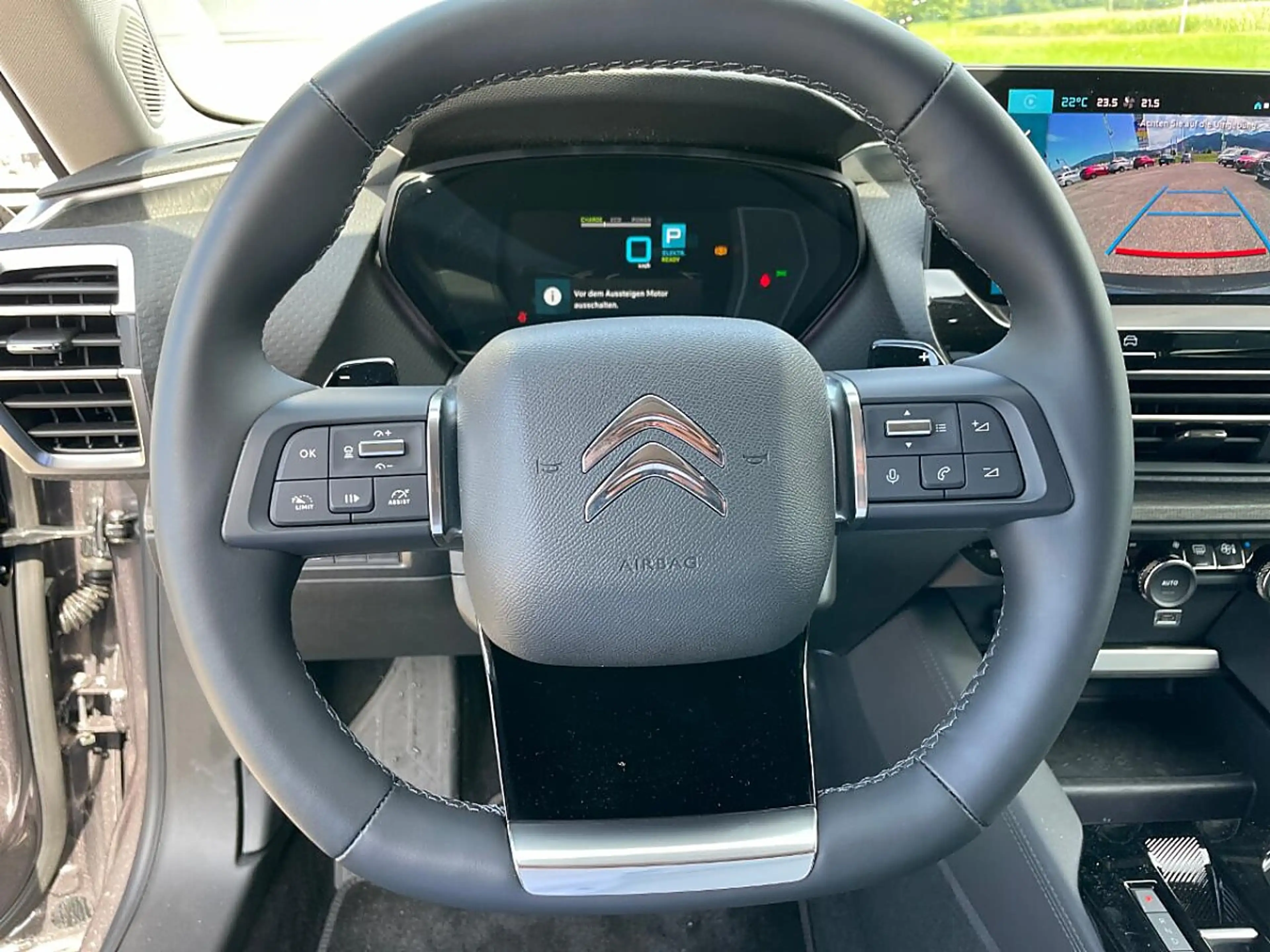 Citroen C5 X Shine Hybrid 225 e-EAT8 — photo 12