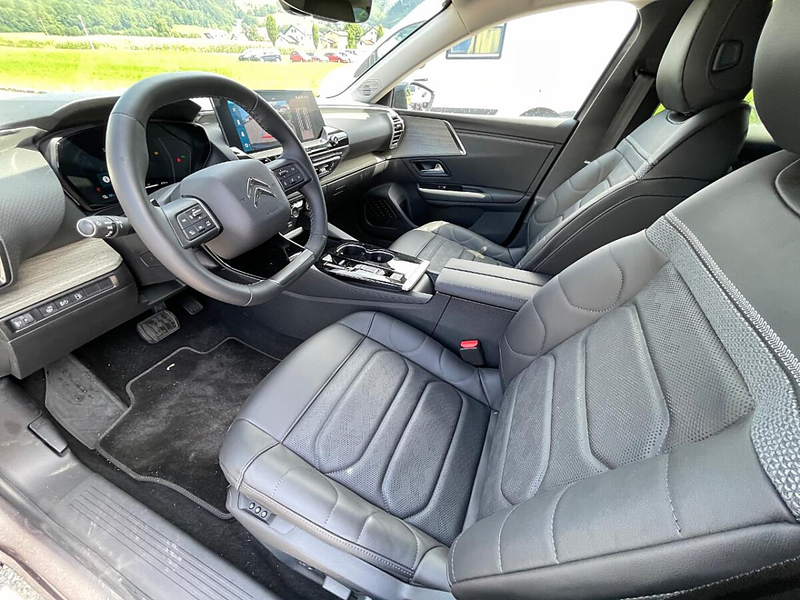 Citroen C5 X Shine Hybrid 225 e-EAT8 — photo 7