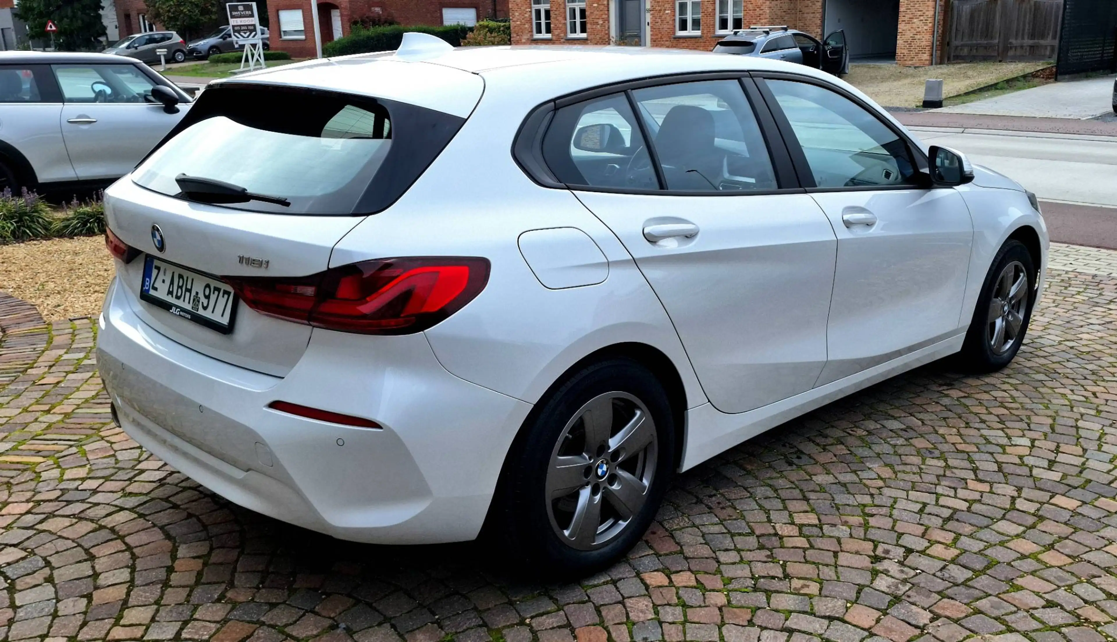 BMW 118 118i — photo 5
