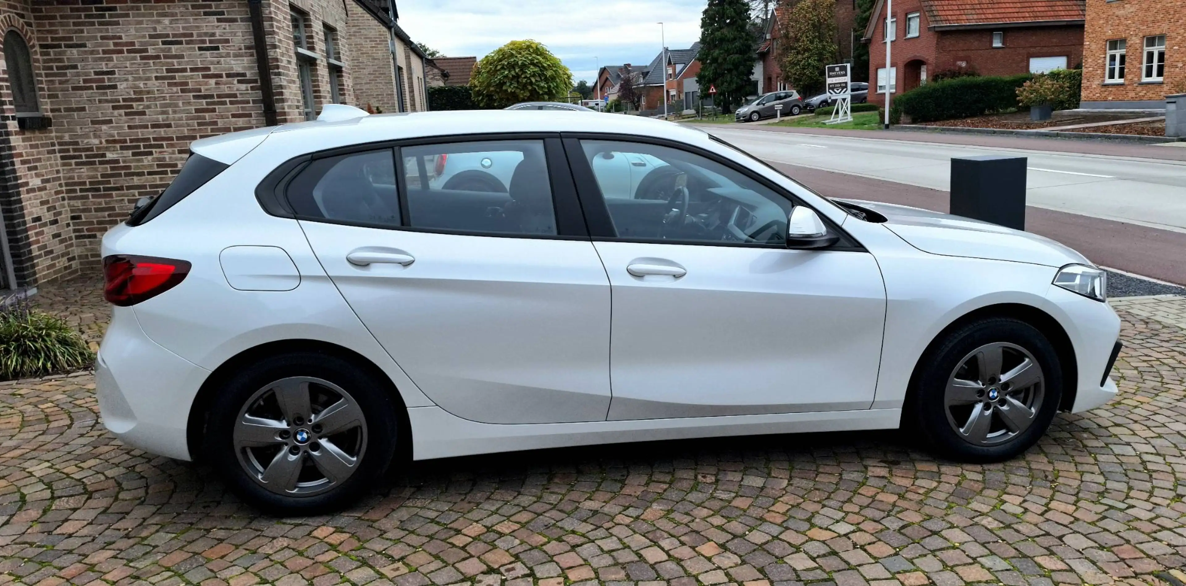 BMW 118 118i — photo 6