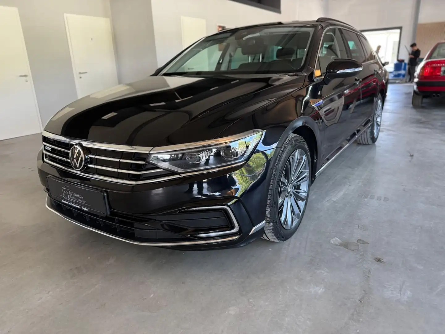 Volkswagen Passat Variant GTE Matrix/AHK/Kam/Navi/SHZ Negro - 1