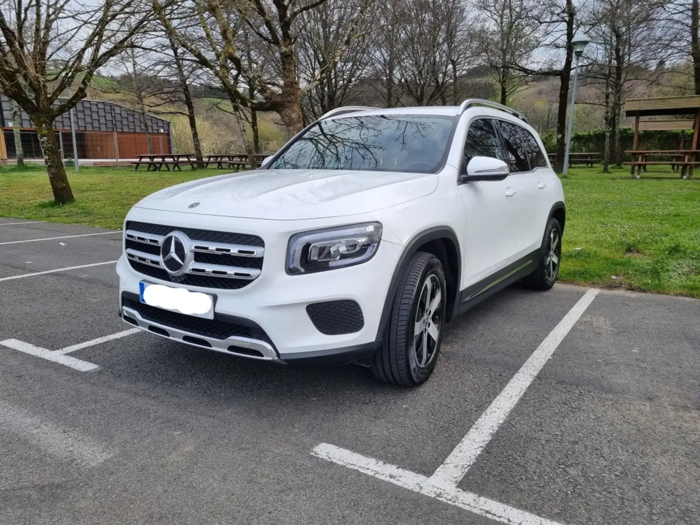 Mercedes-Benz GLB 200 200d 8G-DCT Weiß - 1