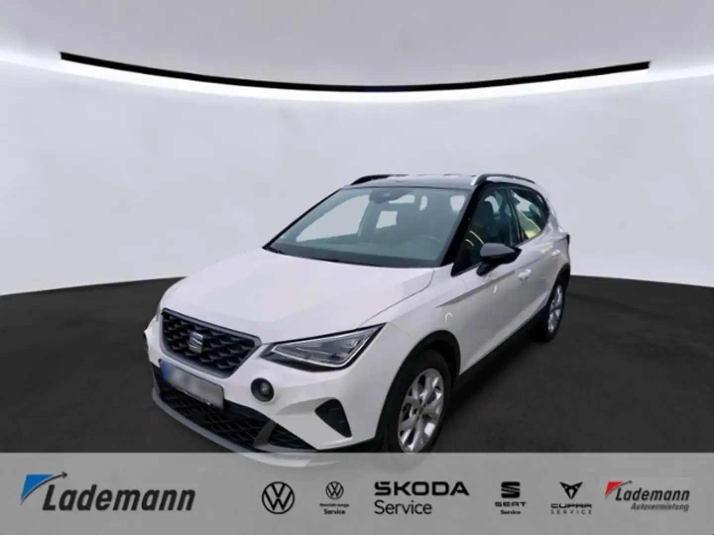 SEAT Arona 1.5 TSI DSG FR LED+NAVI+KAMERA+ACC+SITZHZ+ Weiß - 1