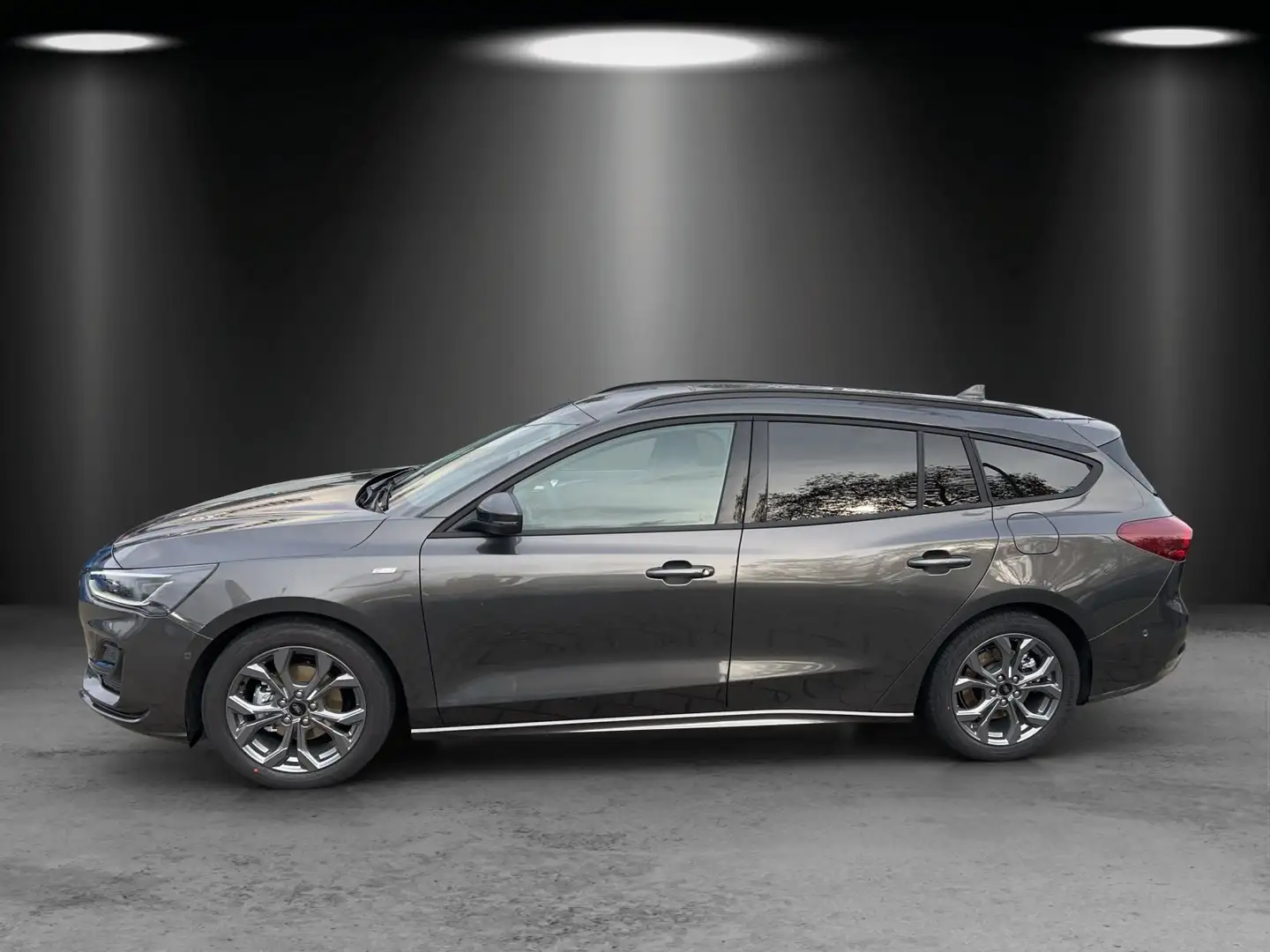 Ford Focus Turnier ST-Line X MHEV Grau - 2