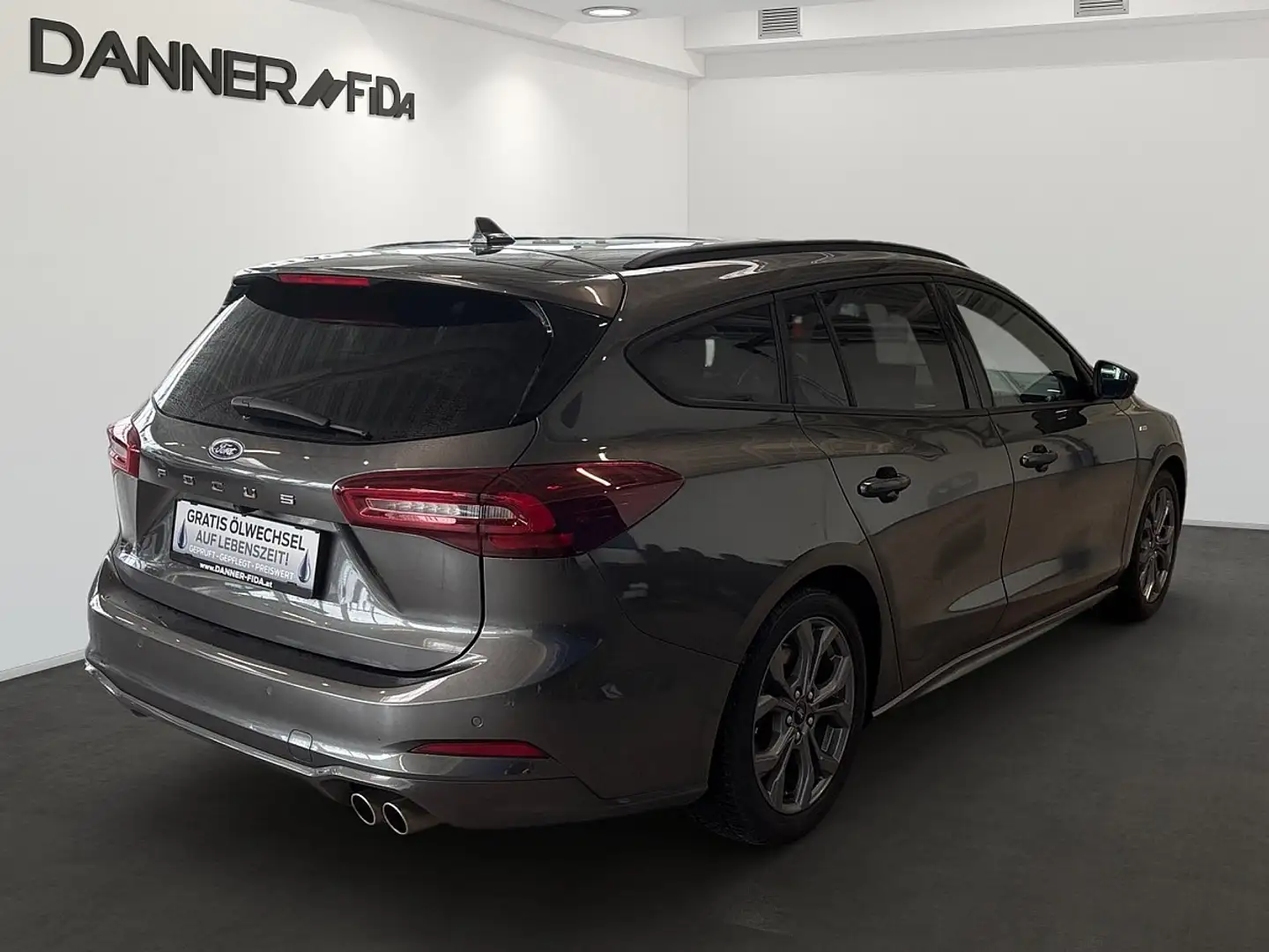 Ford Focus Turnier ST-LINE X 155PS Automatik Benzin/EcoBoo... Gris - 2