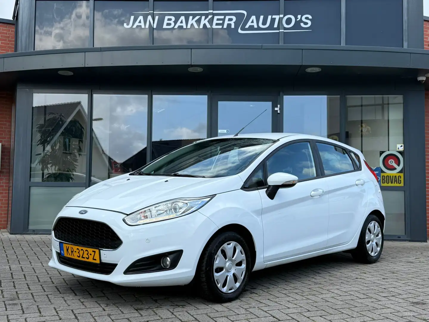 Ford Fiesta 1.5 TDCi Style ✅Navi  ✅PDC V+A ✅ Weiß - 1