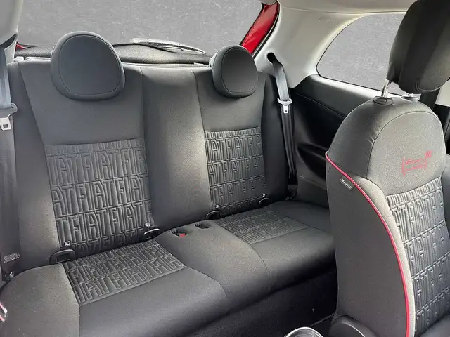 Fiat 500E view 8