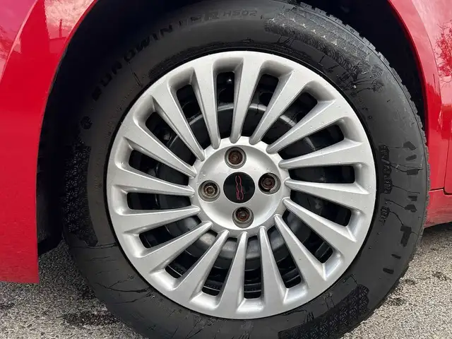 Fiat 500E view 9