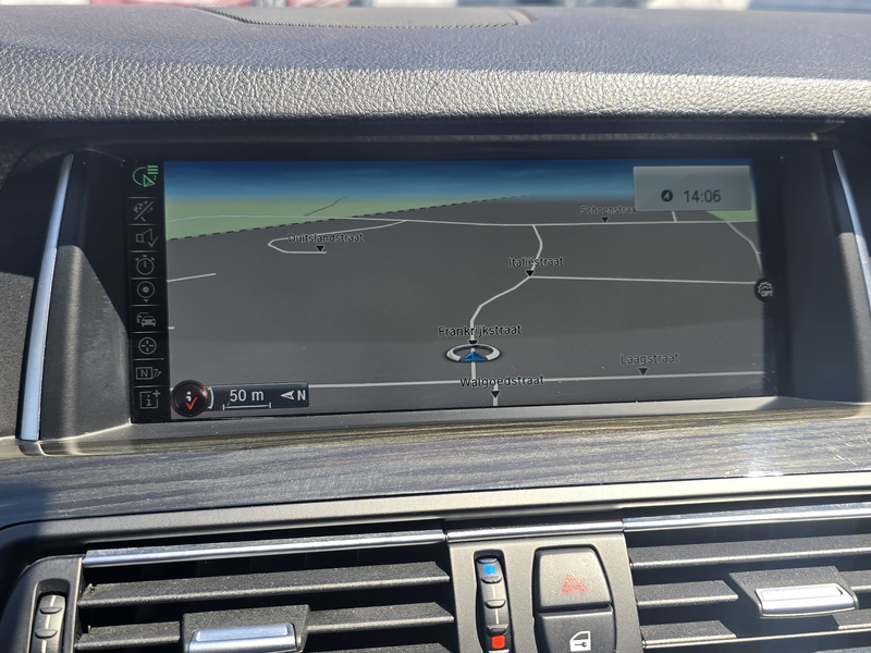 BMW 535 Touring 535 dXA — photo 15