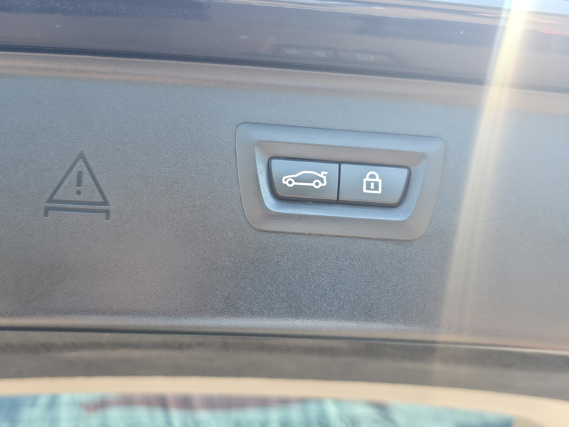 BMW 535 Touring 535 dXA — photo 8