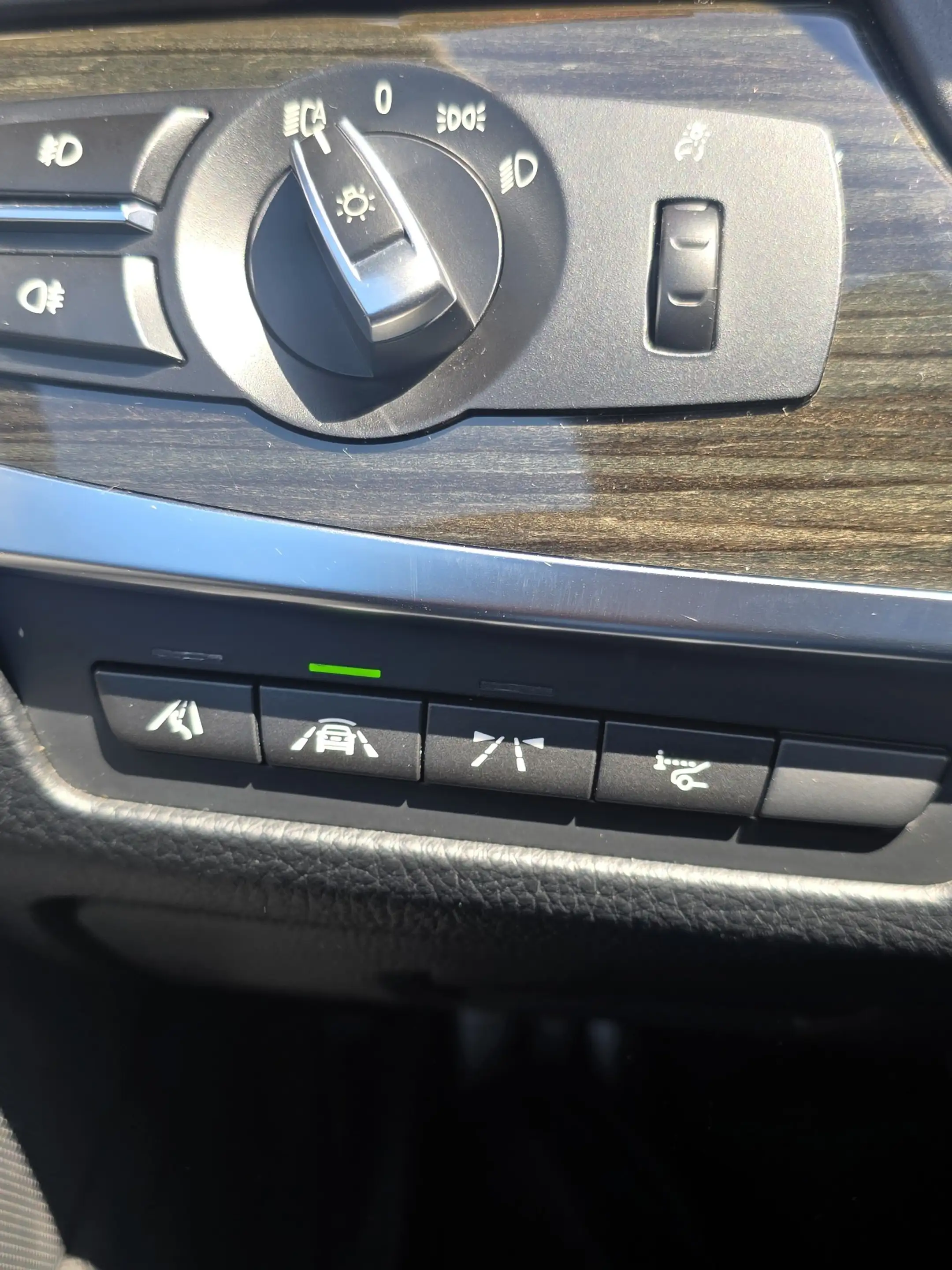 BMW 535 Touring 535 dXA — photo 13