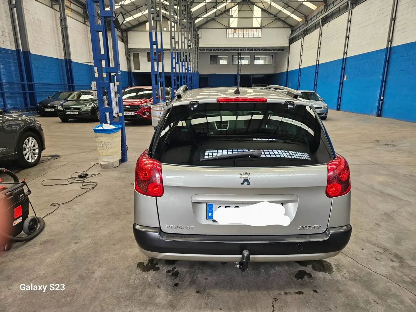 Peugeot 207 207 SW 1.6HDI Sport 110 Sport Gris - 1