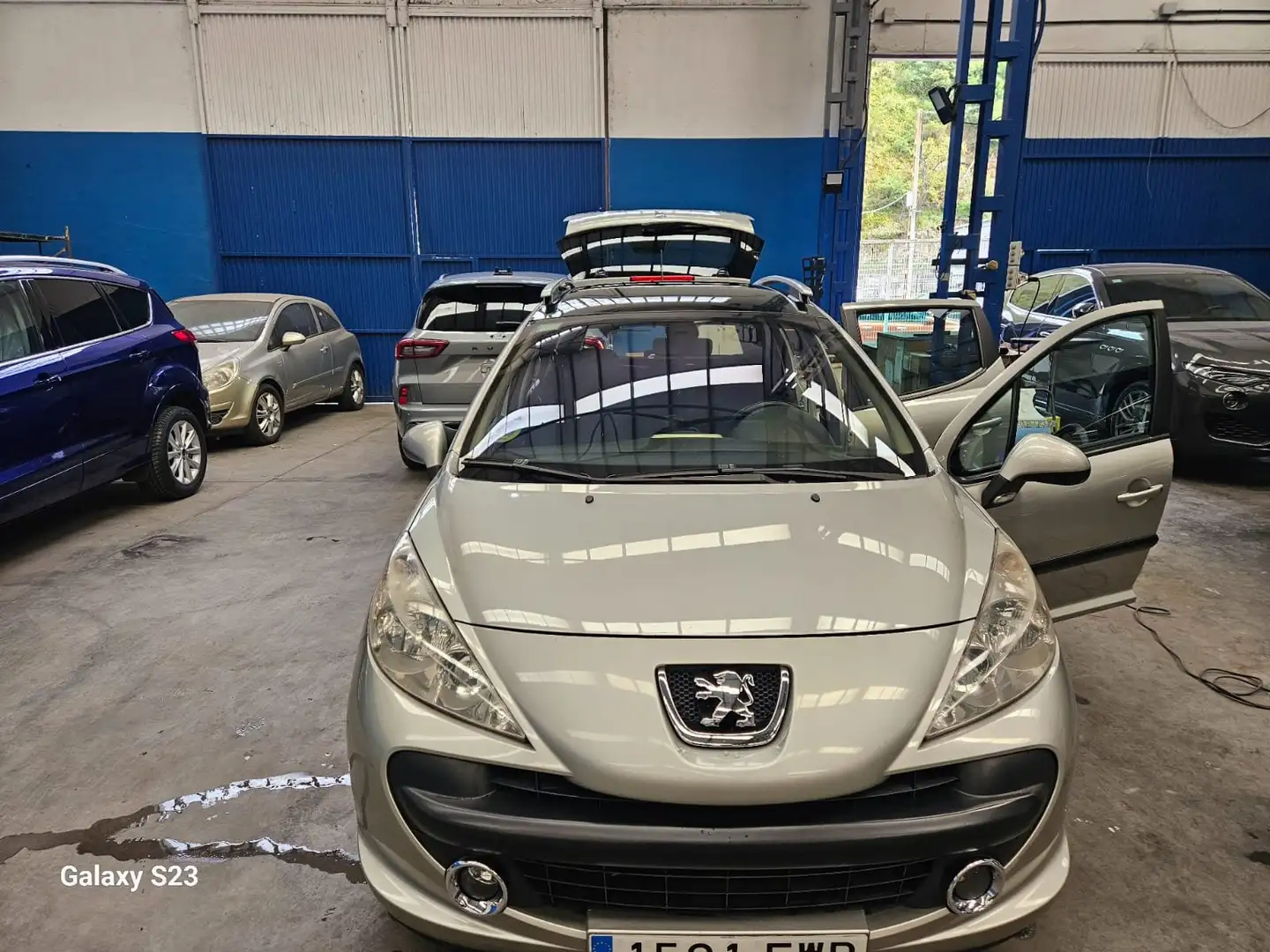 Peugeot 207 207 SW 1.6HDI Sport 110 Sport Gris - 2
