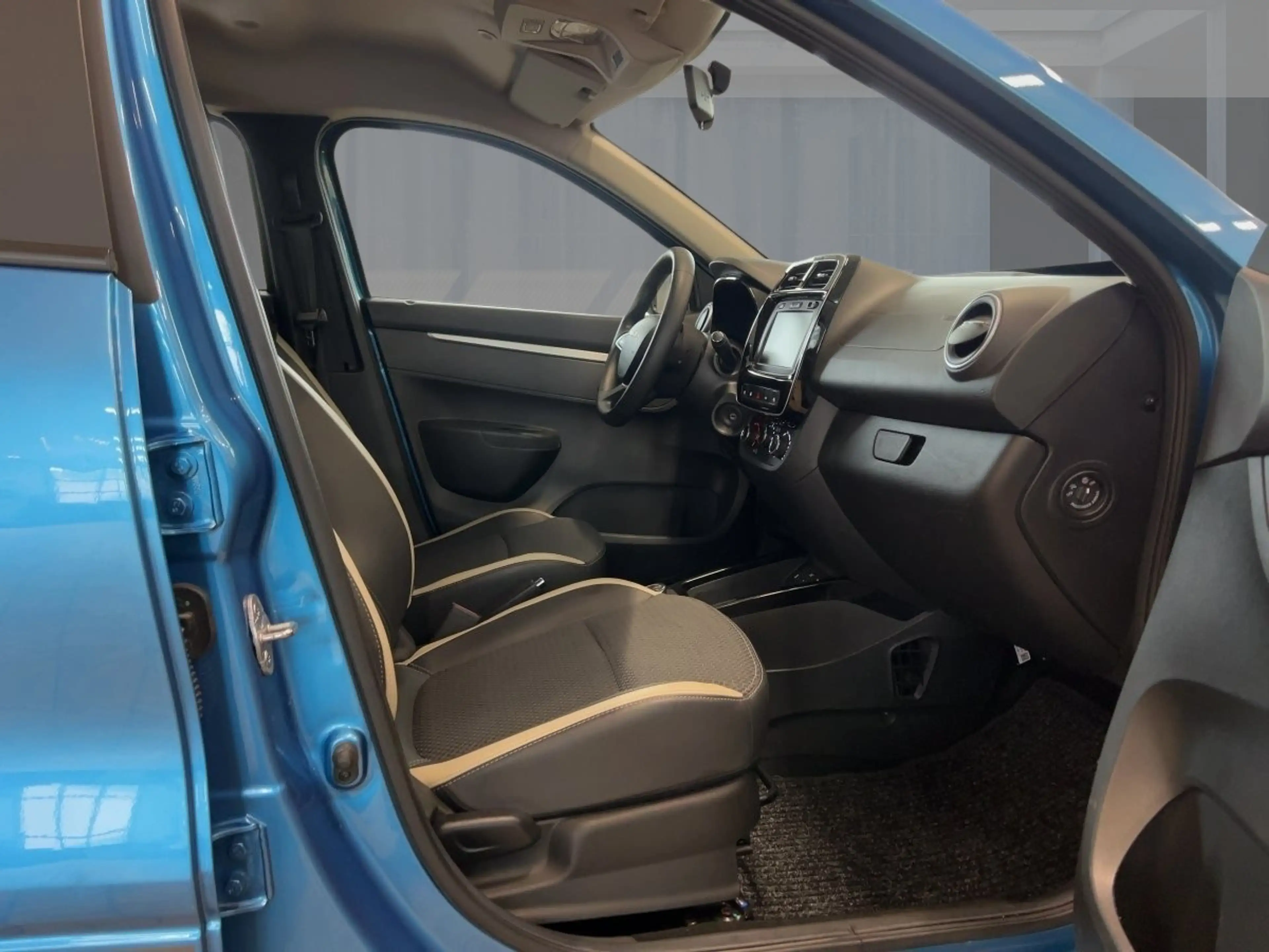 Dacia Spring Essential 45 — photo 8