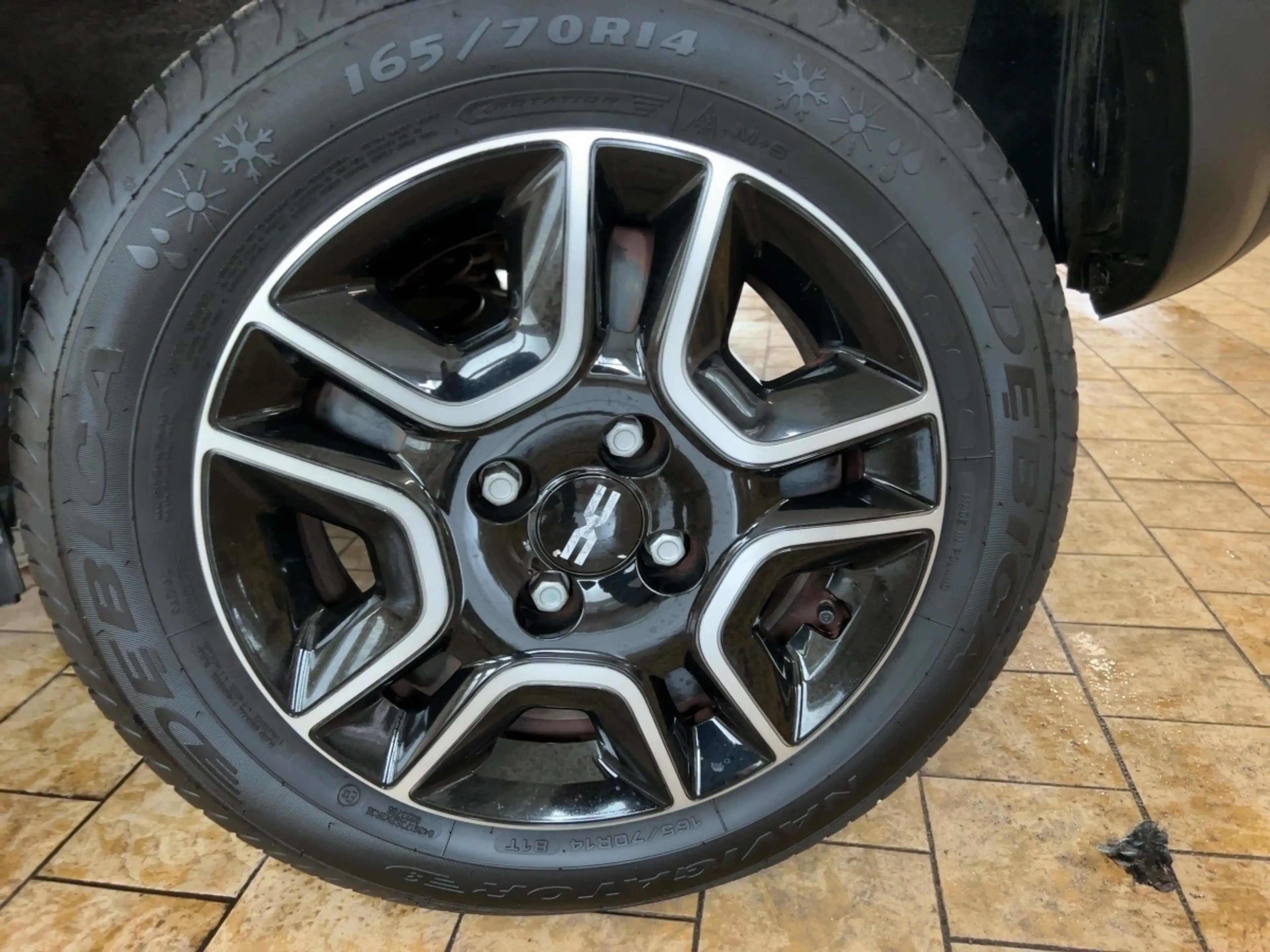 Dacia Spring Essential 45 — photo 15