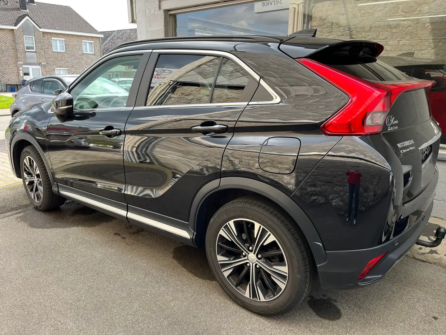 Mitsubishi Eclipse Cross 1.5T 2WD Intense CVT Zwart - 1