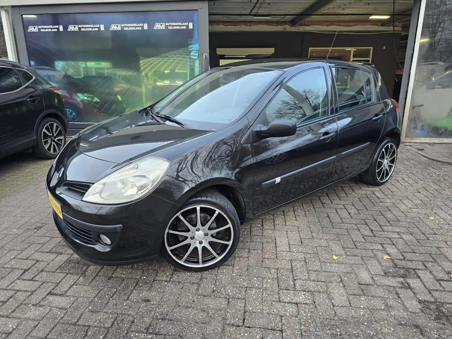 Renault Clio 1.2-16V Special Line | NIEUWE APK | AIRCO | ELEC R Schwarz - 1