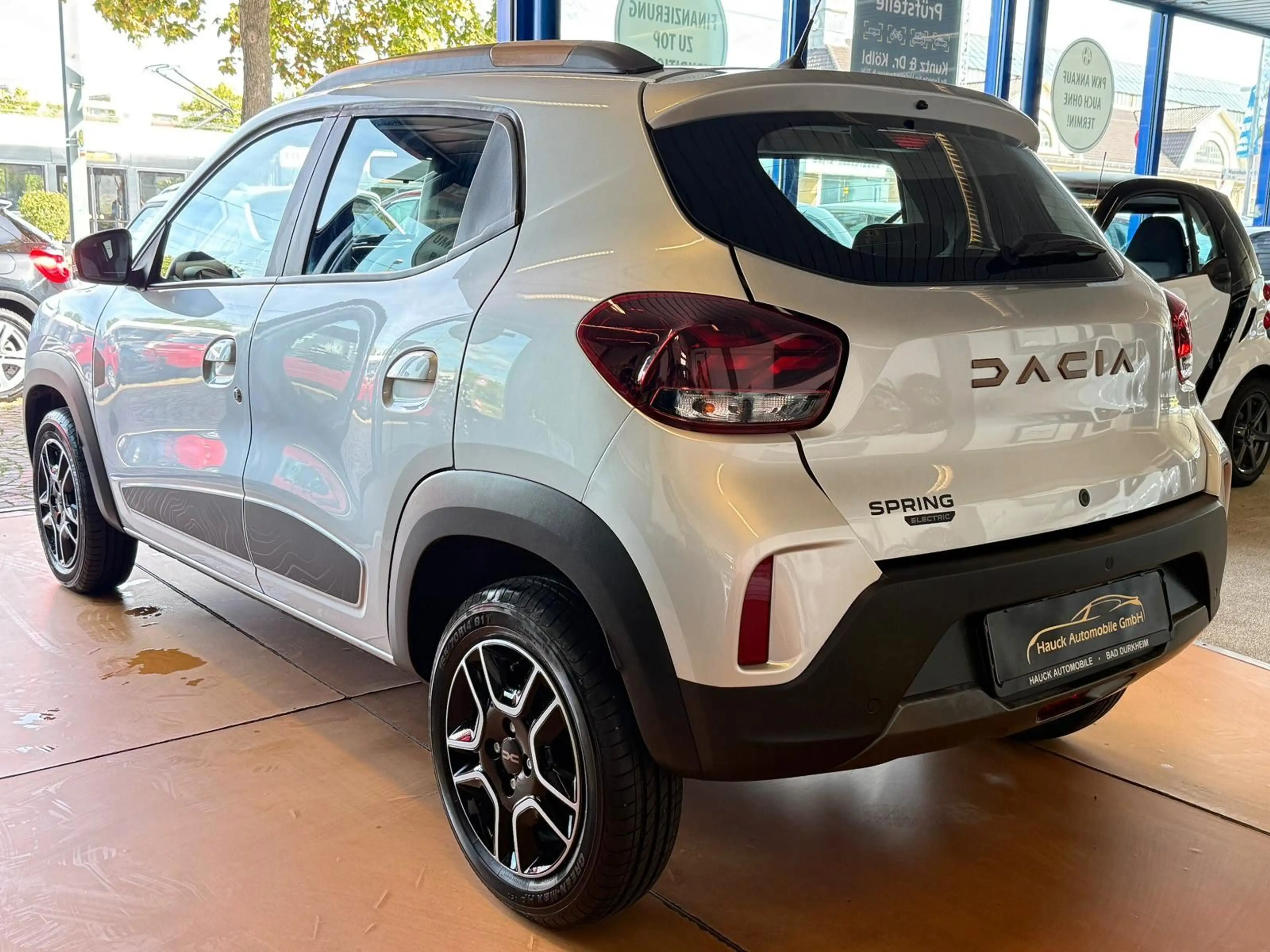 Dacia Spring Electric Extreme Navi / Volleder/ R-Kamer — photo 3