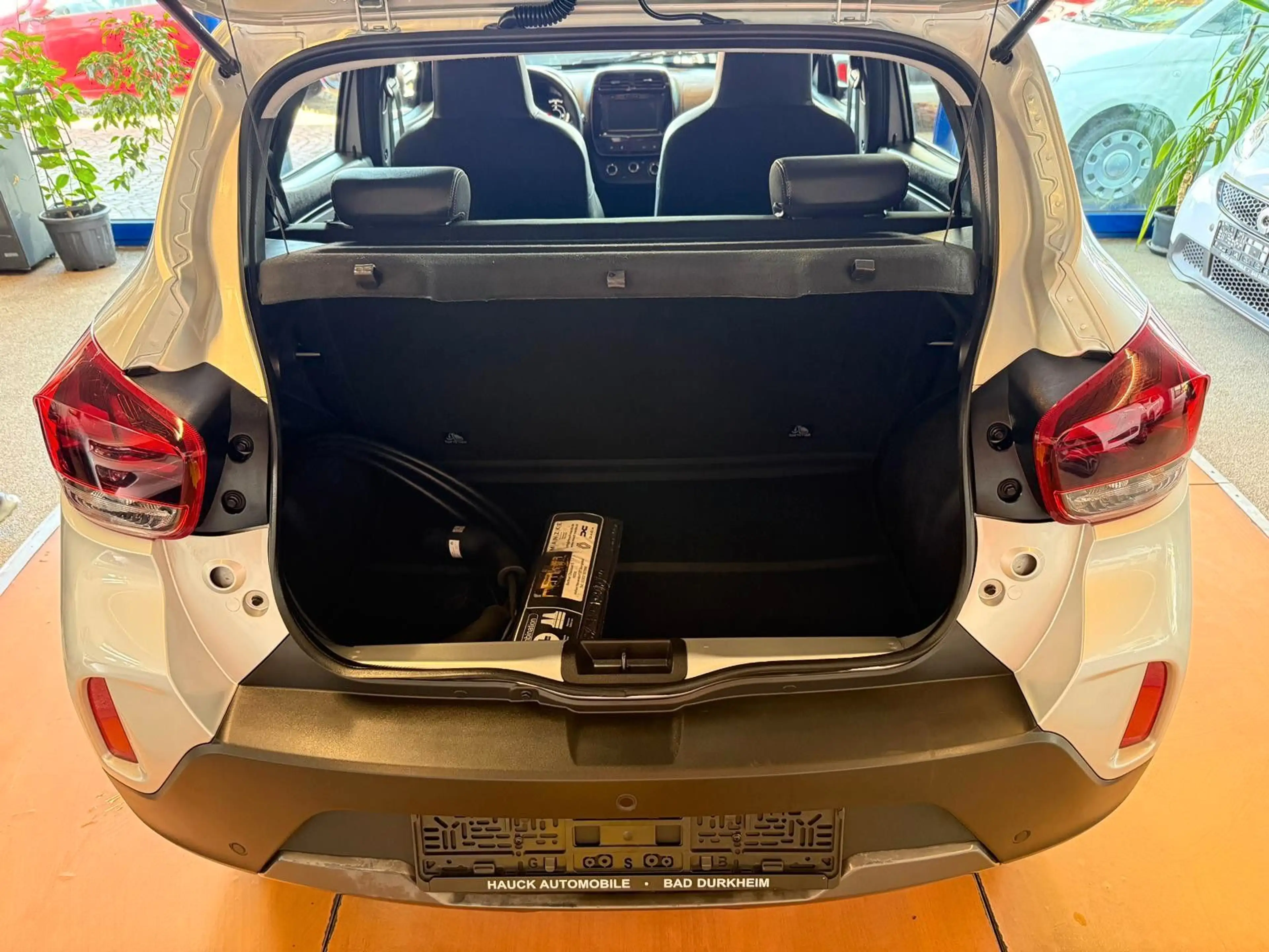 Dacia Spring Electric Extreme Navi / Volleder/ R-Kamer — photo 11