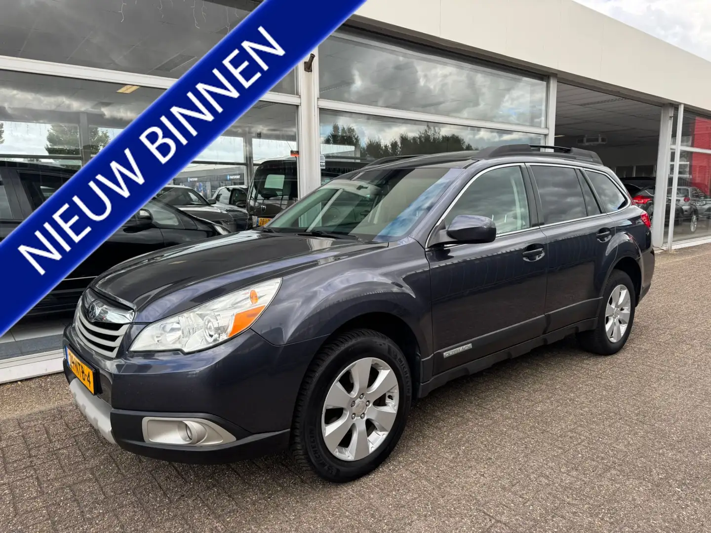 Subaru OUTBACK 2.5i Executive | Automaat | Airco | Trekhaak | Sch Grijs - 1