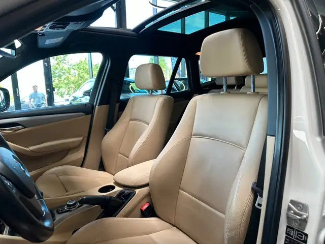 BMW X1 view 8