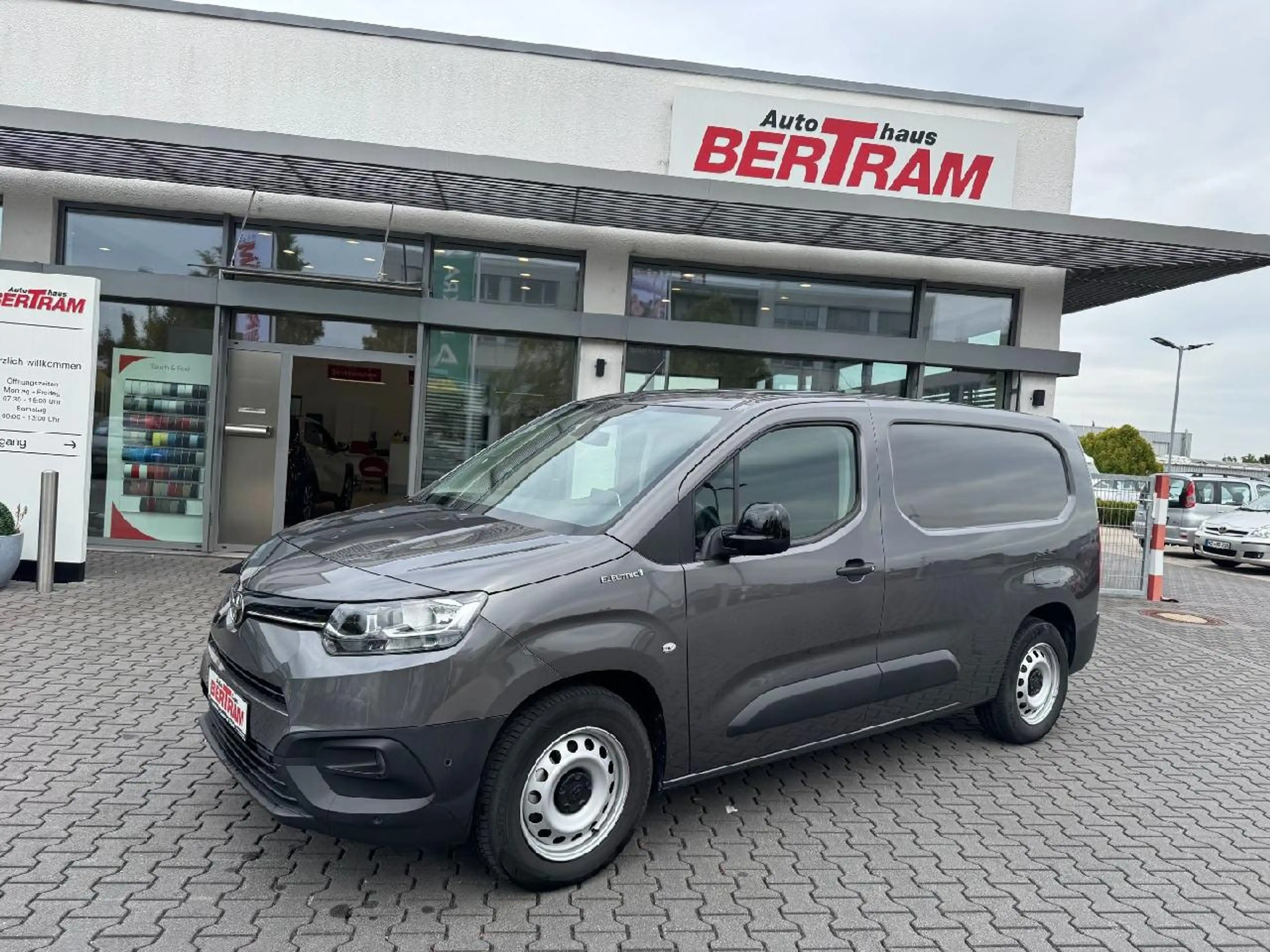 Toyota Proace City L2 Electric Duty Comfort