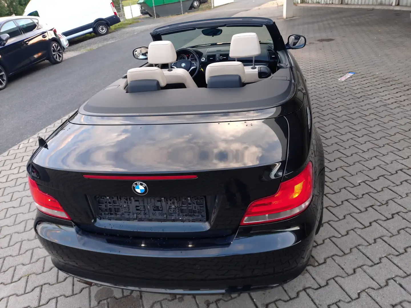 BMW 118 118d// Cabrio//Scheckheft// Top Zustand Schwarz - 1