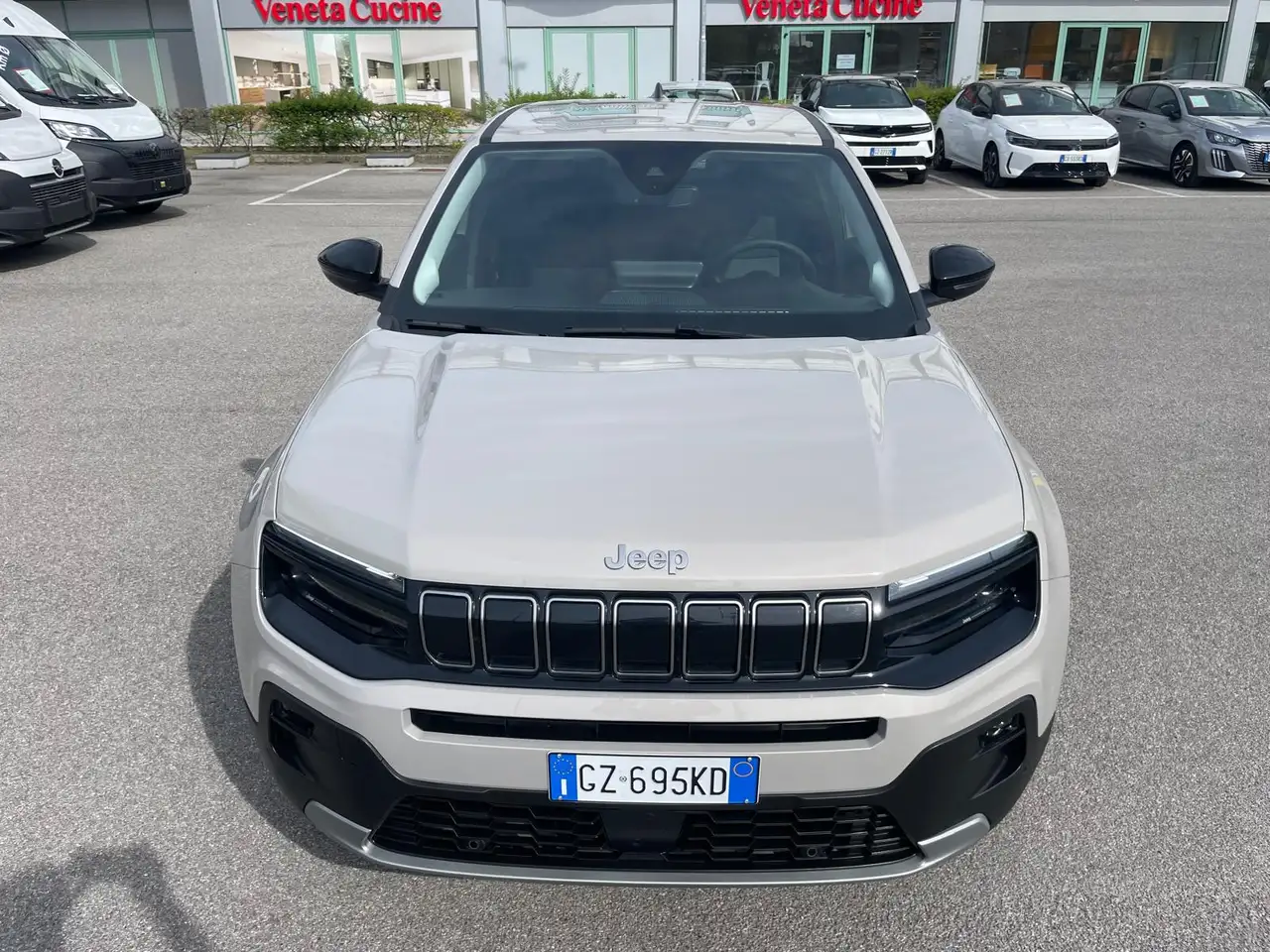 Jeep Avenger 1.2 turbo e-hybrid mhev Summit fwd 110cv edct6 5