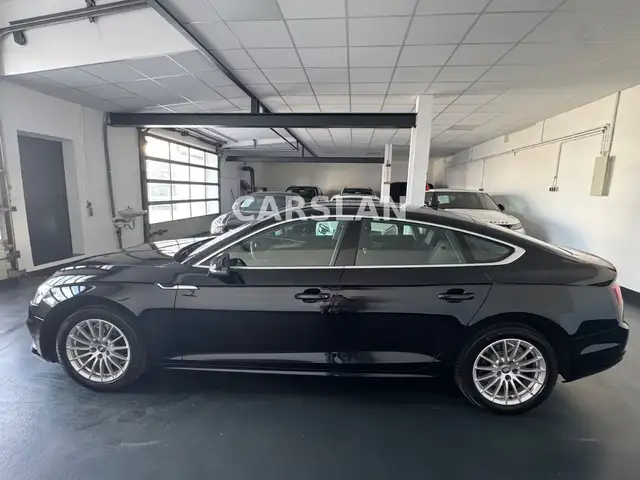Audi A5 view 9