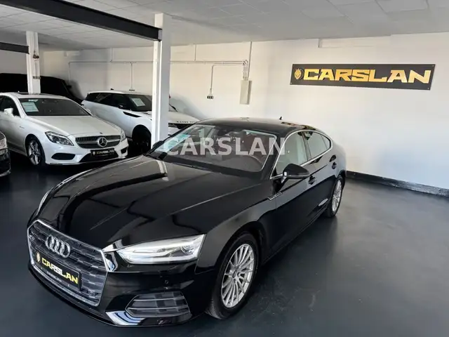 Audi A5 view 4