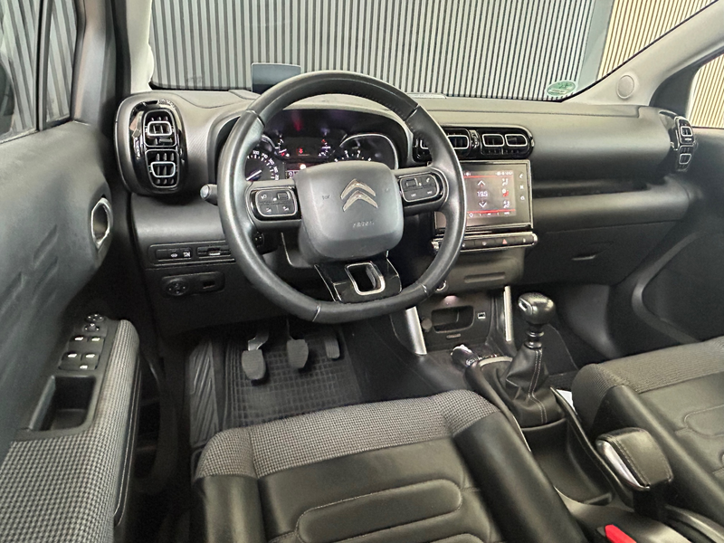 Citroen C3 Aircross 1.2 PureTech S&S Shine CRUISE|CAMERA|APPLECARPLAY| — photo 9