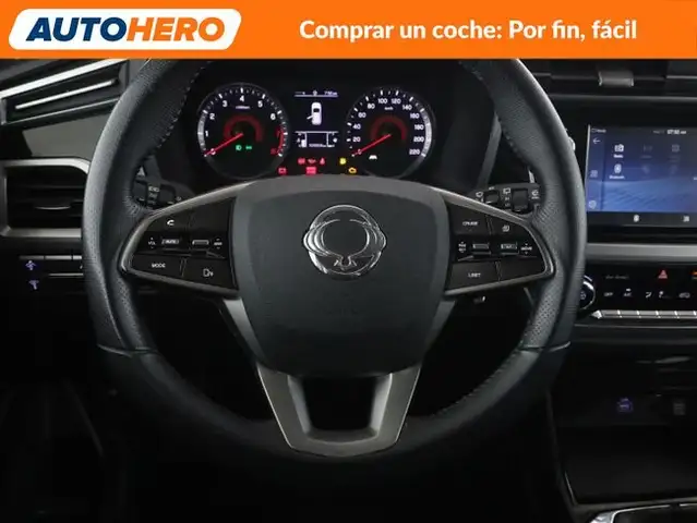 KGM Korando view 23