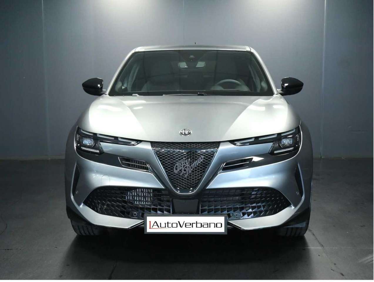Alfa Romeo Junior 1.2 145 CV Hybrid DCT6 -Pack Techno-Vari Colori