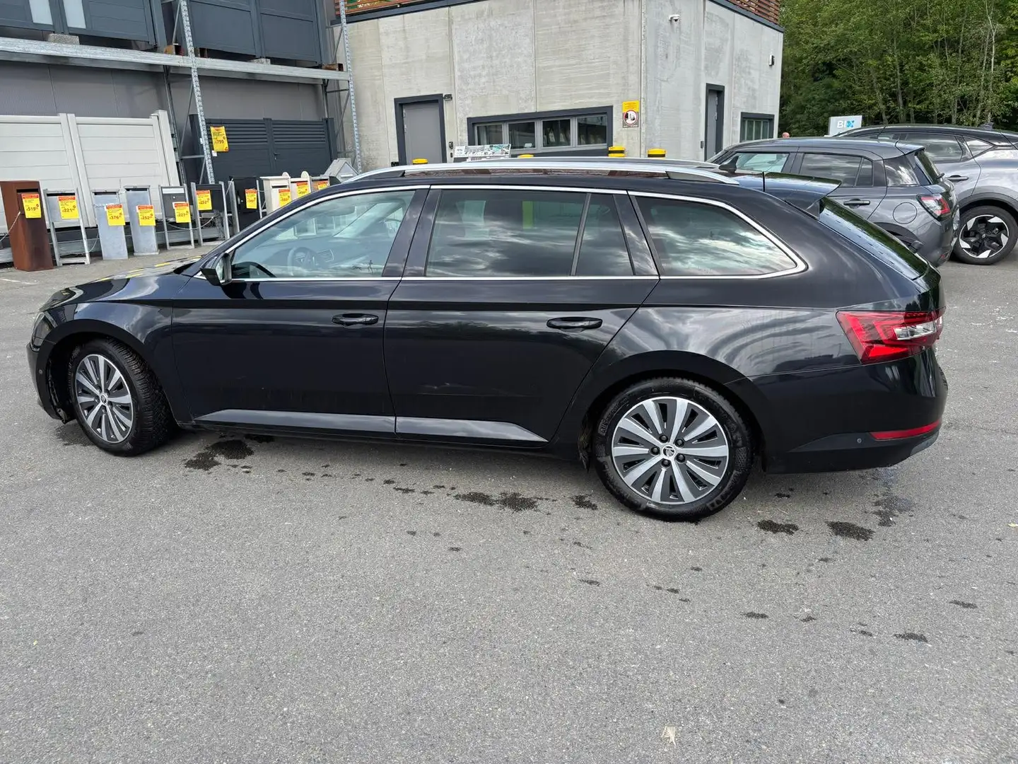 Skoda Sonstige Superbe Schwarz - 2