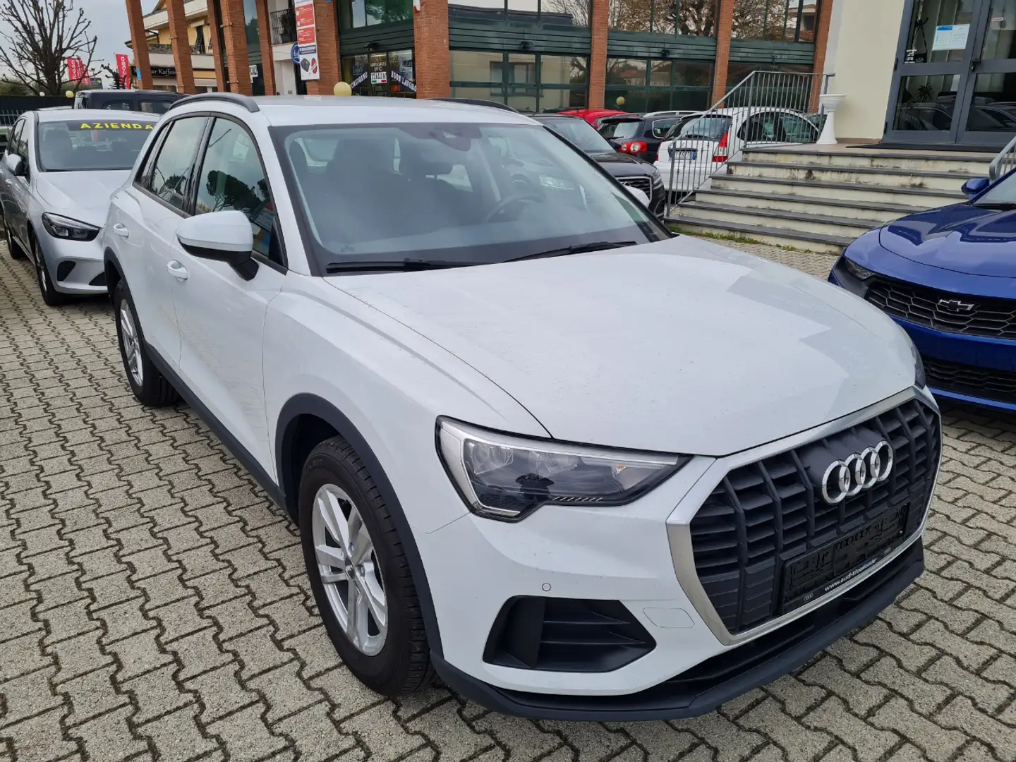 Audi Q3 35 TDI S tronic Bianco - 2