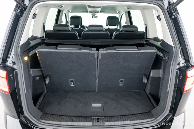 Volkswagen Touran view 8