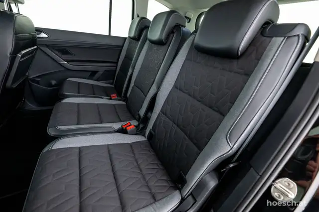 Volkswagen Touran view 7