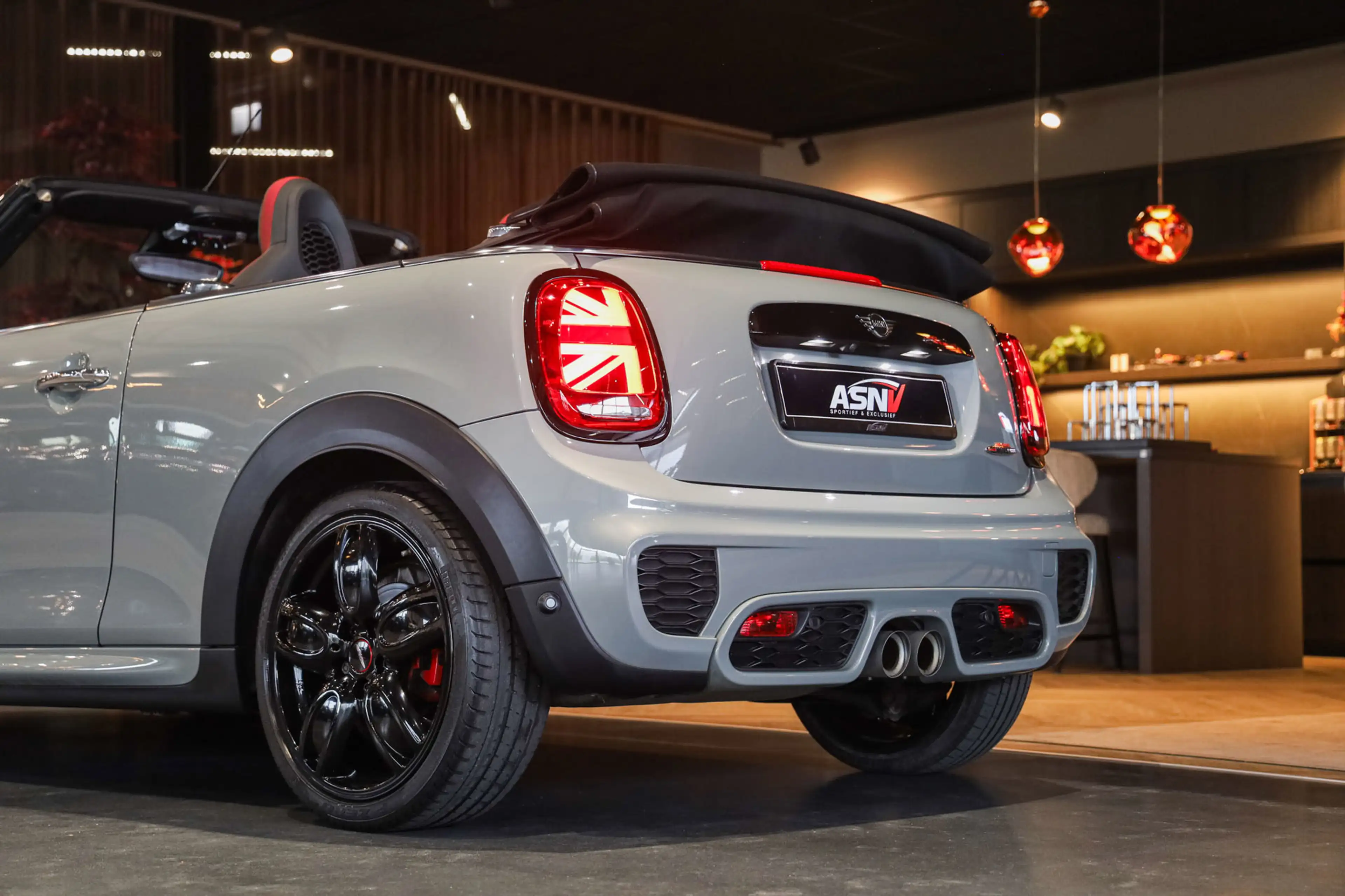 MINI John Cooper Works Cabrio 2.0 Chili, 231 PK, JCW/Sport/Seats, Head/Up, Adapt — photo 11
