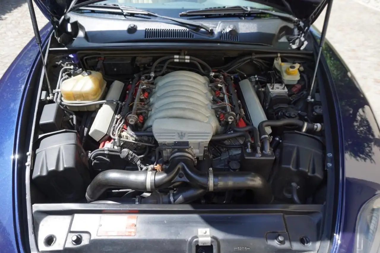 Maserati 3200 Manuale Targa Oro, foto 11