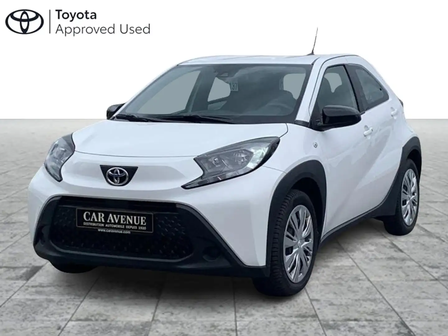 toyota aygo x
